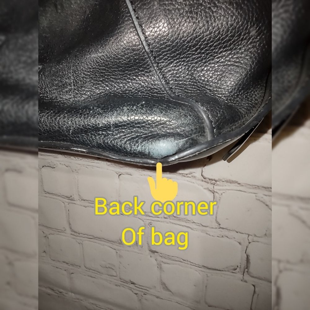 BCBG Maxazria leather hobo shoulder bag - Picture 5 of 16